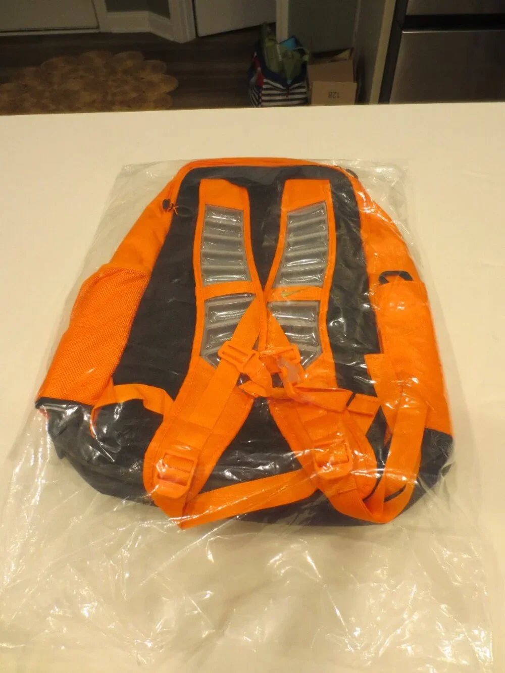 Nike Hoops Elite Basketball Backpack 32L Orange - School Bag - New w/ Tag